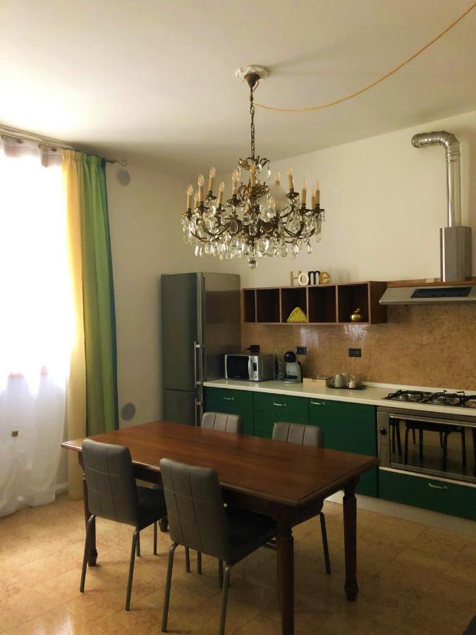 Eufemia27 Apartment Verona Bagian luar foto